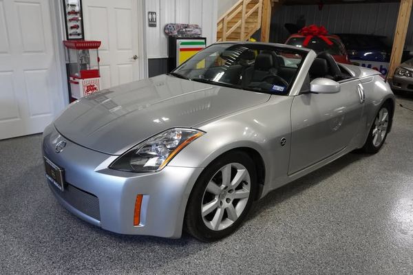 2004 Nissan 350Z Touring Roadster, sold