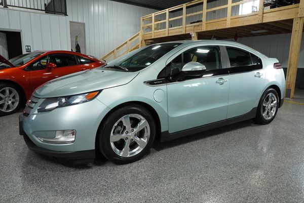 2013 Chevrolet Volt, sold