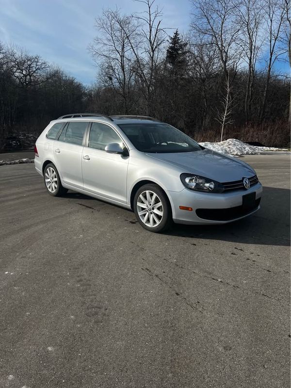 2013 Volkswagen Jetta SportWagen TDI, sold