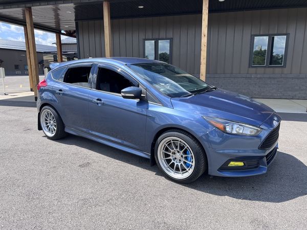 2018 Ford Focus ST, sold