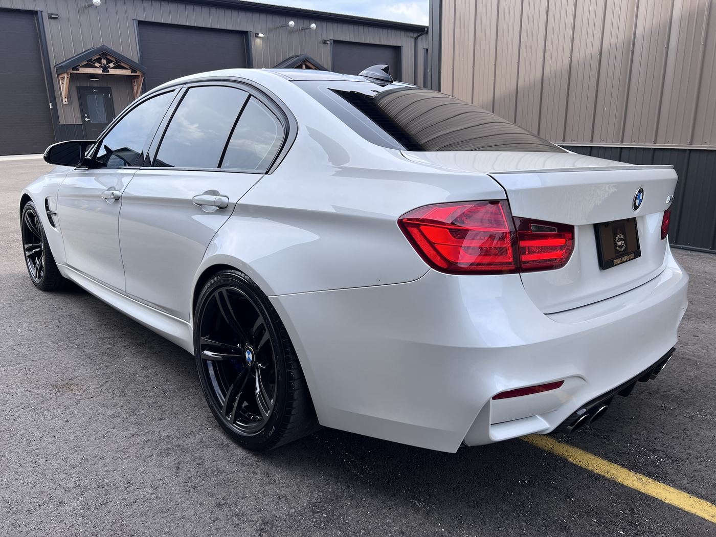 2015 BMW M3, photograph 4 of 12