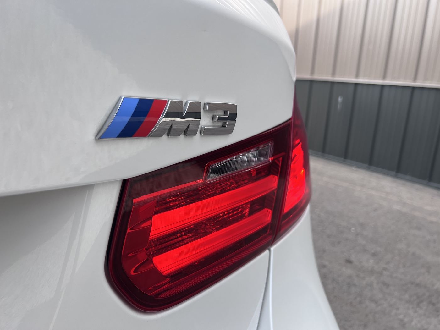 2015 BMW M3, photograph 9 of 12