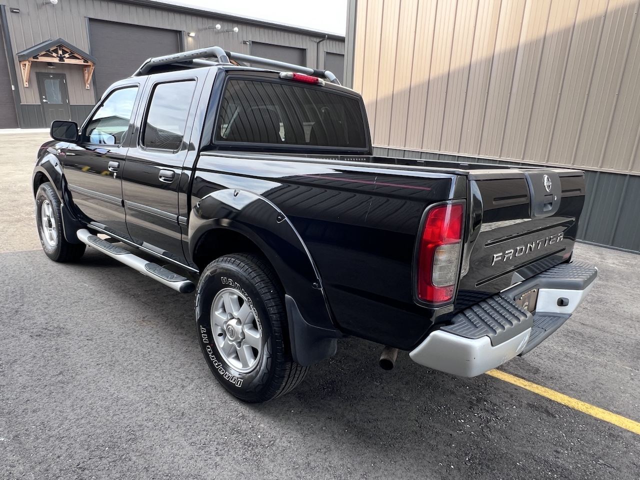 2003 Nissan Frontier SVE Supercharged, photograph 4 of 12