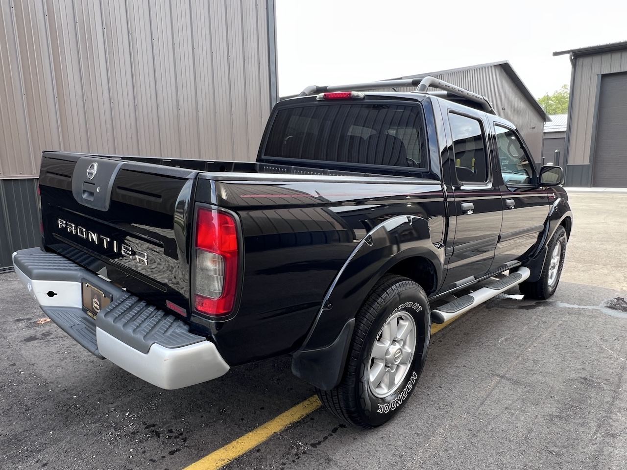 2003 Nissan Frontier SVE Supercharged, photograph 6 of 12