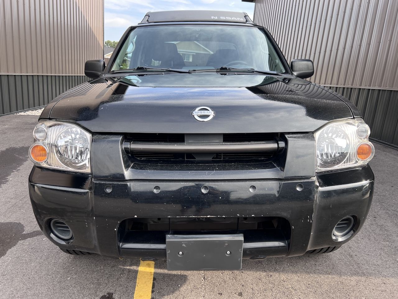 2003 Nissan Frontier SVE Supercharged, photograph 10 of 12