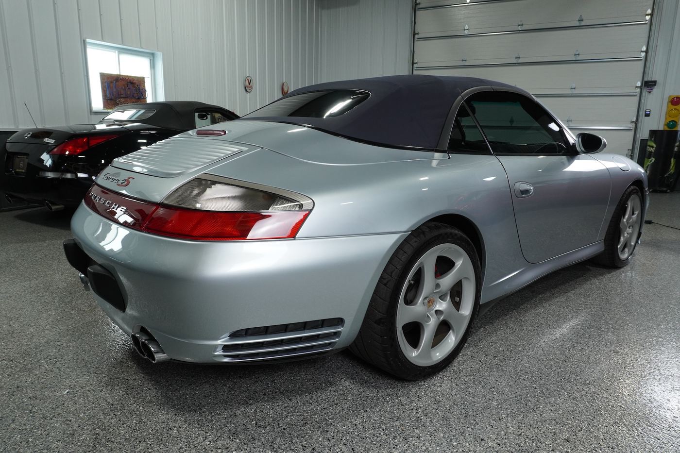 2004 Porsche 911 C4S Cabriolet, photograph 9 of 12