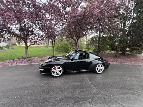 1997 Porsche 911 Carrera 4S 6-Speed, photograph 2